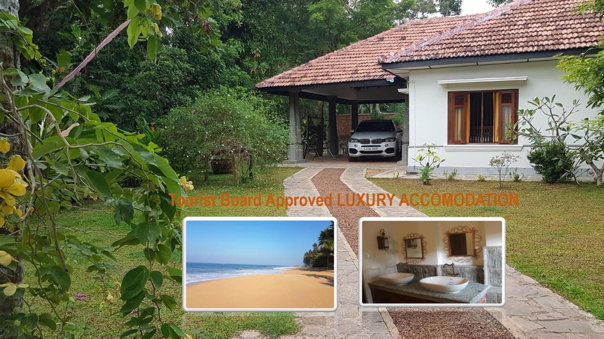 Siriniwasa Luxury Villa With Private Pool Induruwa Eksteriør billede